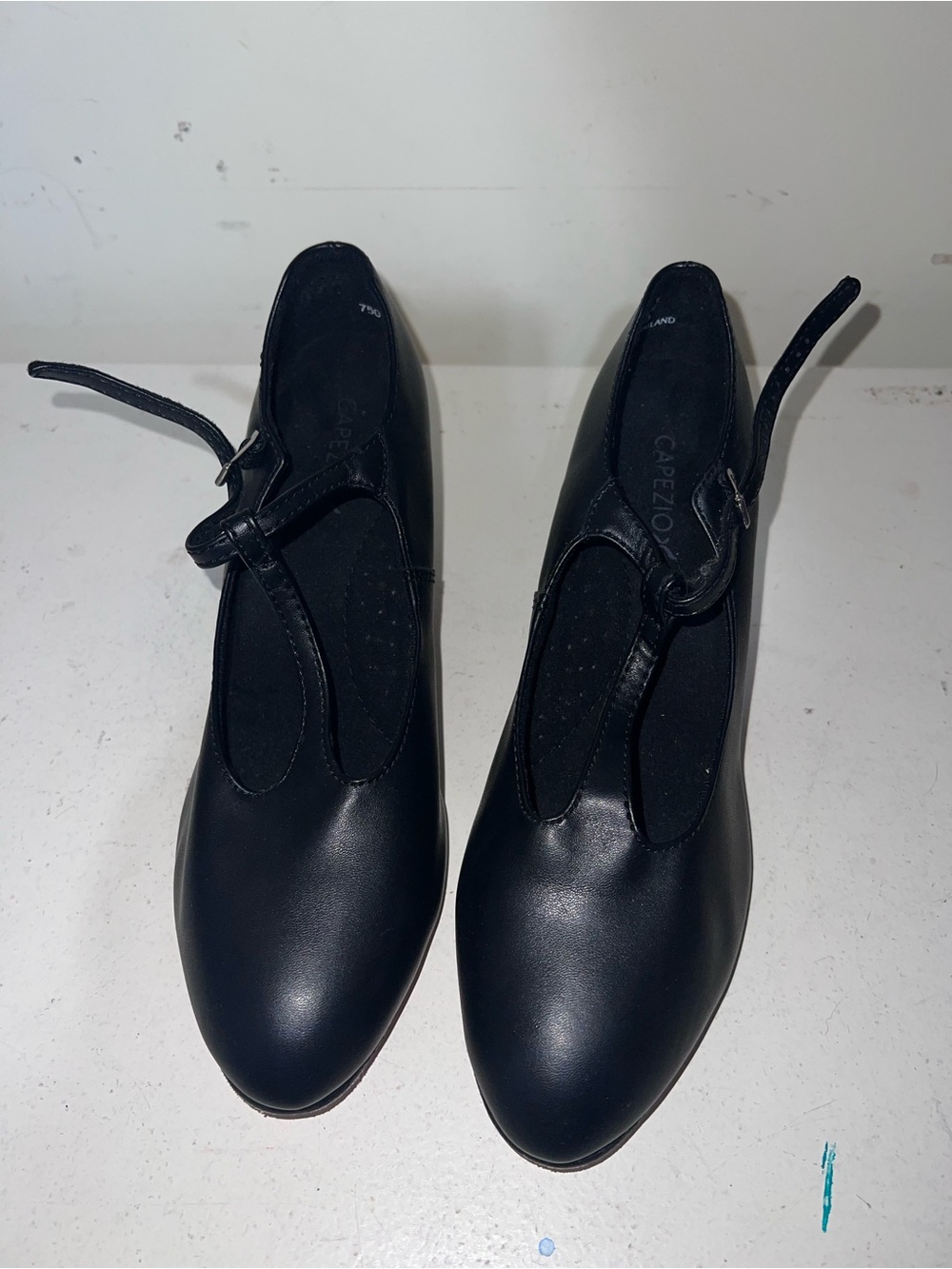 Capezio Black Leather T-Strap Women's Dance shoes